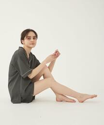 green label relaxing（グリーンレーベルリラクシング）の「＜Livelihood (ライブリフッド)＞ ルームウェア ハンマーサテン ショートスリーブ 2点セット（ルームウェア/パジャマ・レディース）」