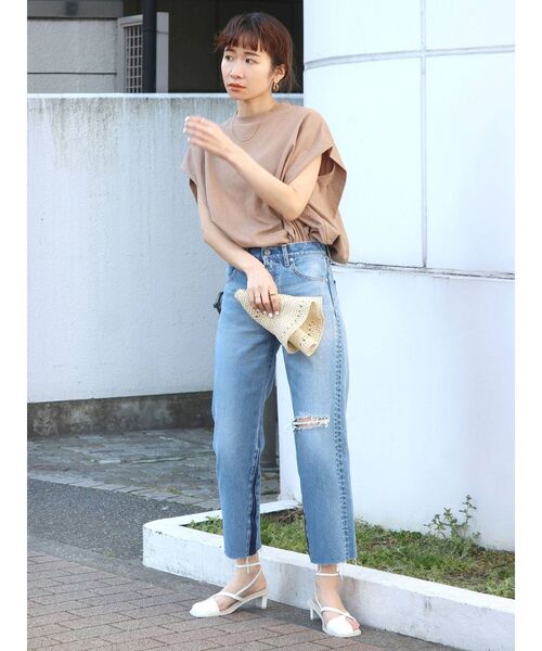 Ungrid（アングリッド）の「カットオフクラッシュデザインデニム（デニムパンツ・レディース・ブルー・24inch/25inch/26inch）」の4枚目の写真