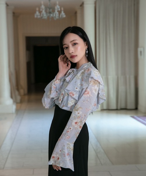 ANDGEEBEE（アンジービー）の「ボウタイブラウス（シャツ/ブラウス・レディース・ホワイト/ラベンダー・MEDIUM）」の8枚目の写真