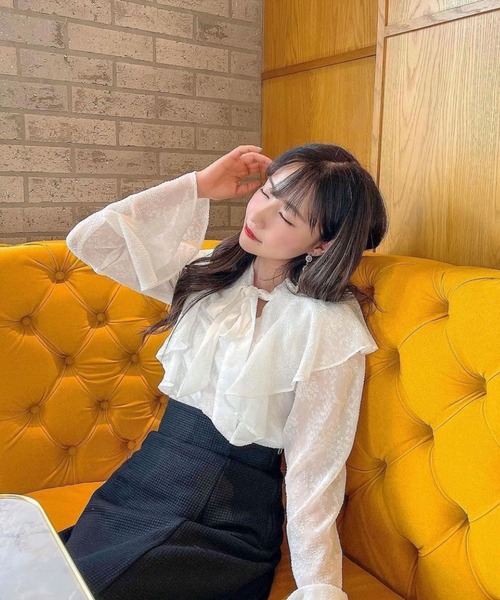 ANDGEEBEE（アンジービー）の「ボウタイブラウス（シャツ/ブラウス・レディース・ホワイト/ラベンダー・MEDIUM）」の20枚目の写真