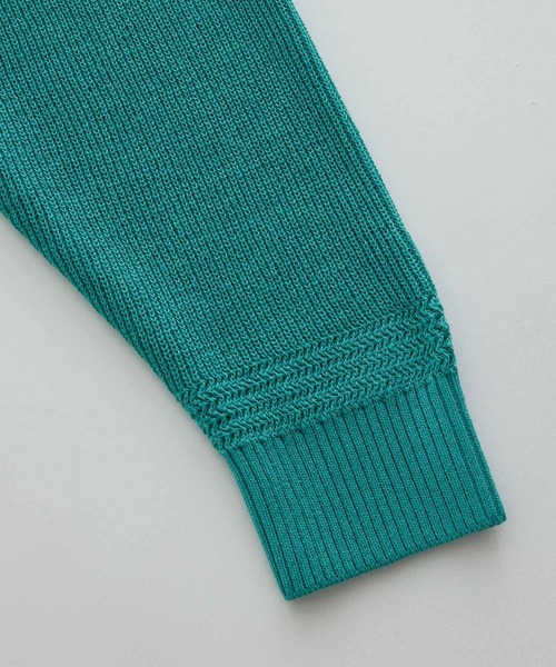 ADAM ET ROPE'(アダムエロペ)の「エクストラドライタッチ ビッグシルエット クルーネックカーディガン(カーディガン/ボレロ・メンズ・ブラック/ベージュ系その他/グリーン/イエロー系その他・M/L)」の17枚目の写真