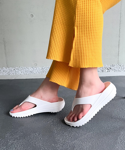 AMOUR BOX（アムールボックス）の「ビーチサンダル（サンダル・レディース・ブラック/ホワイト/グリーン/テラコッタ・SMALL/MEDIUM/LARGE/X-LARGE）」の11枚目の写真