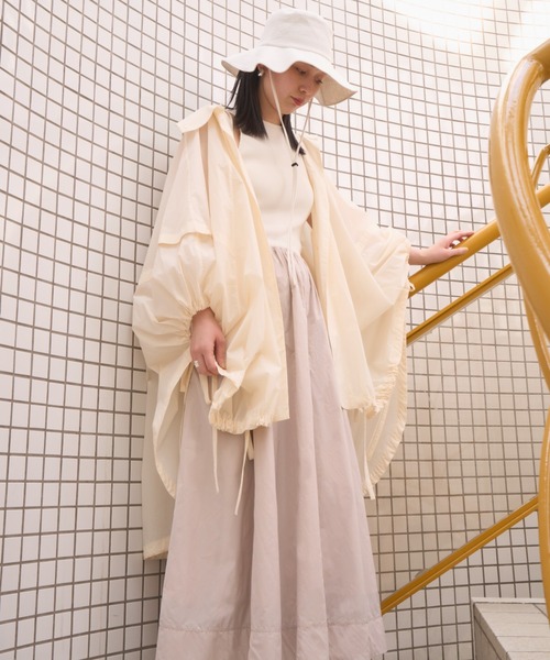 emmi(エミ)の「【emmi atelier】リネンバケットハット(ハット・レディース・ホワイト/ブラック/ベージュ・FREE)」の19枚目の写真