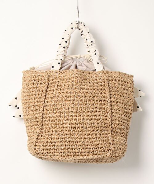 natural couture（ナチュラルクチュール）の「リボンスカーフ持ち手トートバッグ（ショルダーバッグ・レディース・ブラック/オフホワイト・FREE）」の3枚目の写真