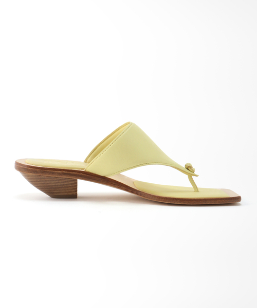 JVAM（ジェーヴィエーエム）の「【JVAM / ジェイ ヴィー エー エム】トングサンダル（サンダル・レディース・ブラック/イエロー・38/36/37）」の7枚目の写真