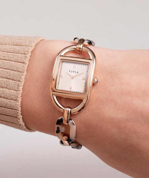 FURLA(フルラ)の「FURLA/フルラ FURLA CHAIN SQUARE/フルラ チェーン スクエア 腕時計 WW00026003L3 レディース(アナログ腕時計・レディース・ピンクゴールド・FREE)」の12枚目の写真