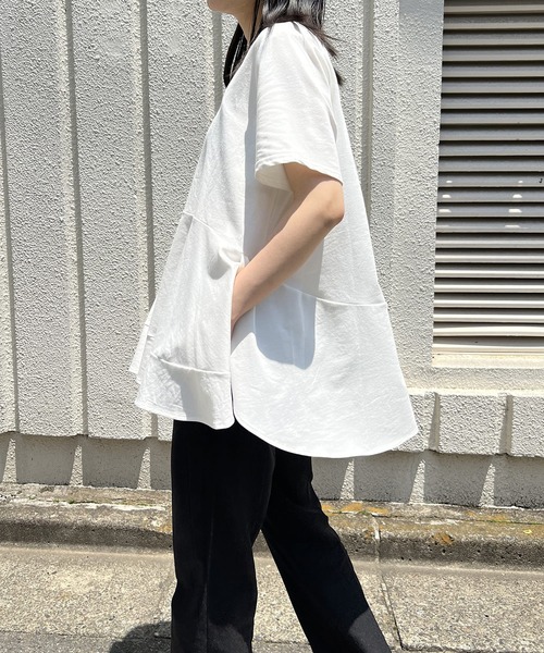 Jewelobe（ジュエローブ）の「ルーズシルエットペプラムカットトップス（Tシャツ/カットソー・レディース・ブラック/ブルー/ベージュ/ホワイト・FREE）」の22枚目の写真