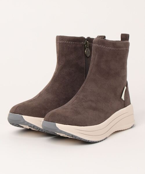 earth music&ecology Blue Label(アースミュージックアンドエコロジーブルーレーベル)の「earth music&ecology Blue Label 撥水スニーカー ショートブーツ(ブーツ・レディース・ブラック/グレー/ワイン・LL/S/M/L)」の3枚目の写真