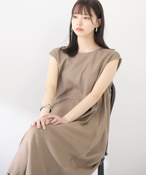 ITEMS URBANRESEARCH(アイテムズ アーバンリサーチ)の「リネンレーヨンフレンチワンピース(ワンピース・レディース・ブラック/グリーン/モカ・FREE)」の10枚目の写真