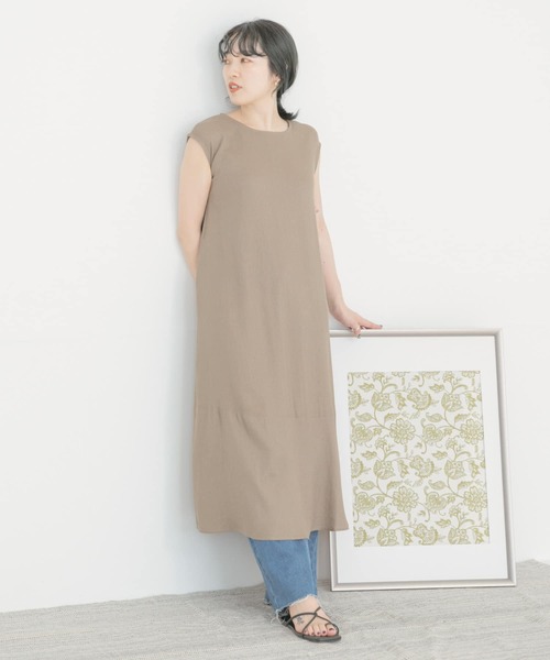 ITEMS URBANRESEARCH(アイテムズ アーバンリサーチ)の「リネンレーヨンフレンチワンピース(ワンピース・レディース・ブラック/グリーン/モカ・FREE)」の15枚目の写真