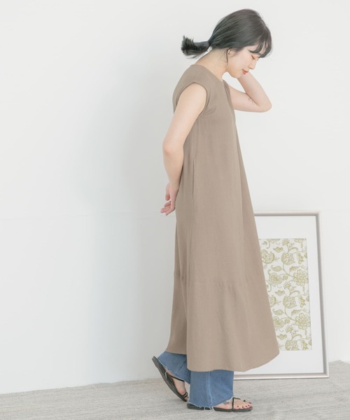 ITEMS URBANRESEARCH(アイテムズ アーバンリサーチ)の「リネンレーヨンフレンチワンピース(ワンピース・レディース・ブラック/グリーン/モカ・FREE)」の19枚目の写真