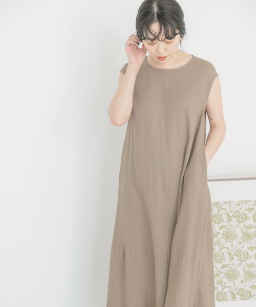 ITEMS URBANRESEARCH(アイテムズ アーバンリサーチ)の「リネンレーヨンフレンチワンピース(ワンピース・レディース・ブラック/グリーン/モカ・FREE)」の22枚目の写真