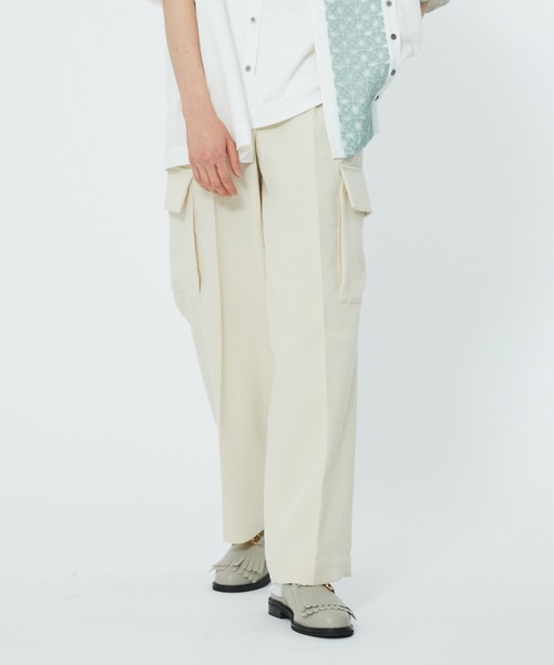 UNITED TOKYO（ユナイテッドトウキョウ）の「リネンキャンバスカーゴワイドパンツ（カーゴパンツ・メンズ・ブラック/グリーン/アイボリー・1/2/3）」の15枚目の写真