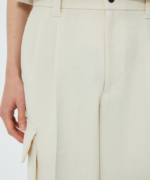 UNITED TOKYO（ユナイテッドトウキョウ）の「リネンキャンバスカーゴワイドパンツ（カーゴパンツ・メンズ・ブラック/グリーン/アイボリー・1/2/3）」の6枚目の写真