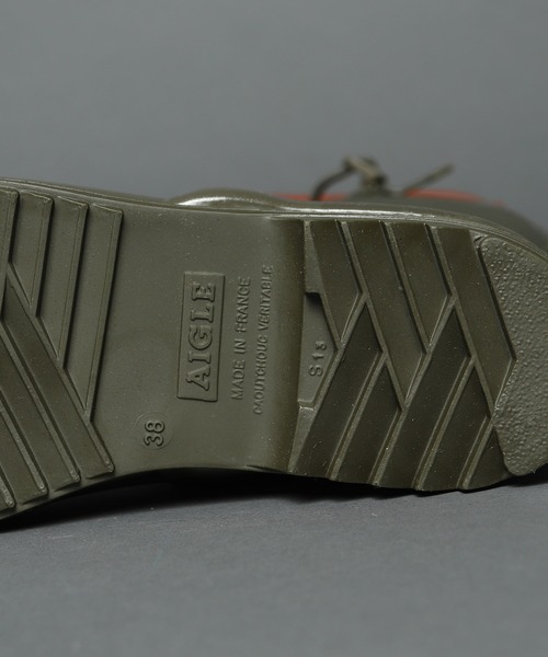 AIGLE（エーグル）の「【 AIGLE / エーグル 】 CHANTEBELLE / シャンタベル（レインシューズ・レディース・カーキ/ブラック・39/38/37）」の12枚目の写真
