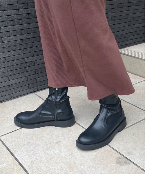 frames RAY CASSIN（フレームスレイカズン）の「M/L展開 トラックソーツストレッチブーツ（ブーツ・レディース・ブラウン/ベージュ/ブラック・MEDIUM/LARGE）」の2枚目の写真