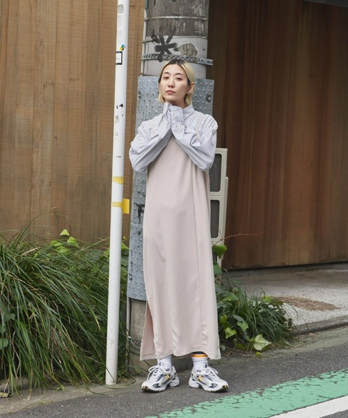 Auntie Rosa Holiday(アンティローザホリデー)の「ポリツイルキャミワンピース / 長さ調節可能(ワンピース・レディース・ブラック/アイボリー/マスタード/レオパード/ブルー・FREE)」の6枚目の写真