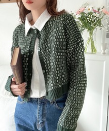 装いを華やかに。2wayジャガードニットショート丈カーディガン