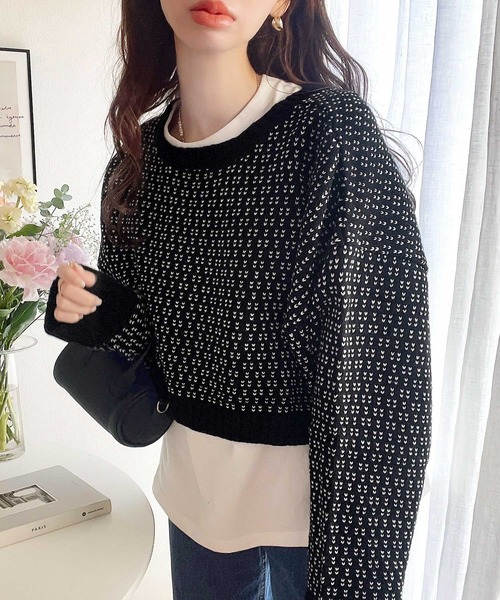 classicalelf（クラシカルエルフ）の「装いを華やかに。2wayジャガードニットショート丈カーディガン（カーディガン/ボレロ・レディース・ブラック/オフホワイト/ネイビー/グリーン・LARGE/X-LARGE/SMALL/MEDIUM）」の15枚目の写真