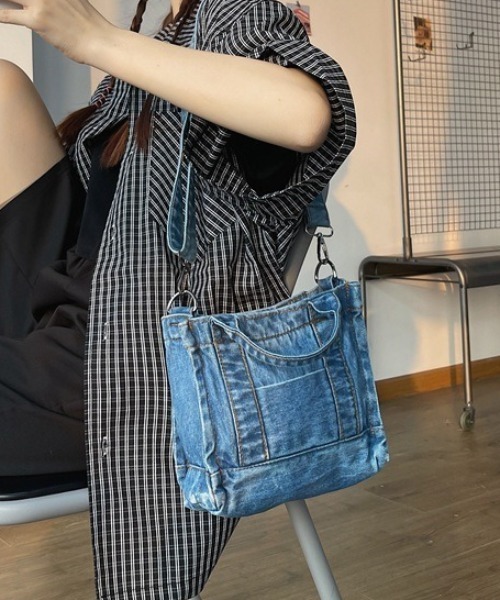 MAISON BREEZE（メゾンブリーズ）の「【MAISON BREEZE】デニムショルダーorトートバッグ KNF（ショルダーバッグ・レディース・サックスブルー/ブルー・FREE）」の4枚目の写真