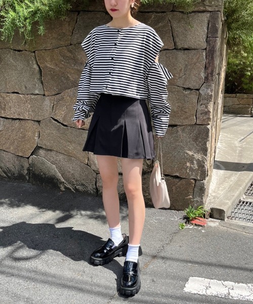 one after another NICE CLAUP（ワンアフターアナザーナイスクラップ）の「マルチWAYカッティングボーダートップス（Tシャツ/カットソー・レディース・ブラック系その他/ブラウン系その他/ベージュ系その他/グレイッシュベージュ・FREE）」の10枚目の写真