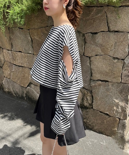 one after another NICE CLAUP（ワンアフターアナザーナイスクラップ）の「マルチWAYカッティングボーダートップス（Tシャツ/カットソー・レディース・ブラック系その他/ブラウン系その他/ベージュ系その他/グレイッシュベージュ・FREE）」の8枚目の写真