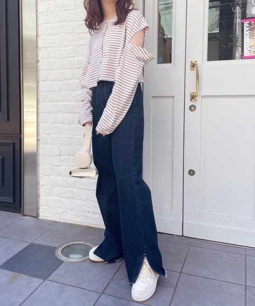 one after another NICE CLAUP（ワンアフターアナザーナイスクラップ）の「マルチWAYカッティングボーダートップス（Tシャツ/カットソー・レディース・ブラック系その他/ブラウン系その他/ベージュ系その他/グレイッシュベージュ・FREE）」の22枚目の写真