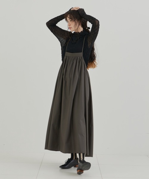 Libra Cue(リブラ キュー)の「“シアーストライプハイネックカットソー” レイヤードスタイルに欠かせないシアー素材のハイネックニットソー(Tシャツ/カットソー・レディース・ブラック/アイボリー・FREE)」の17枚目の写真