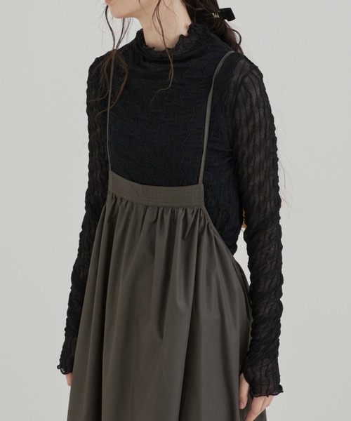 Libra Cue(リブラ キュー)の「“シアーストライプハイネックカットソー” レイヤードスタイルに欠かせないシアー素材のハイネックニットソー(Tシャツ/カットソー・レディース・ブラック/アイボリー・FREE)」の20枚目の写真