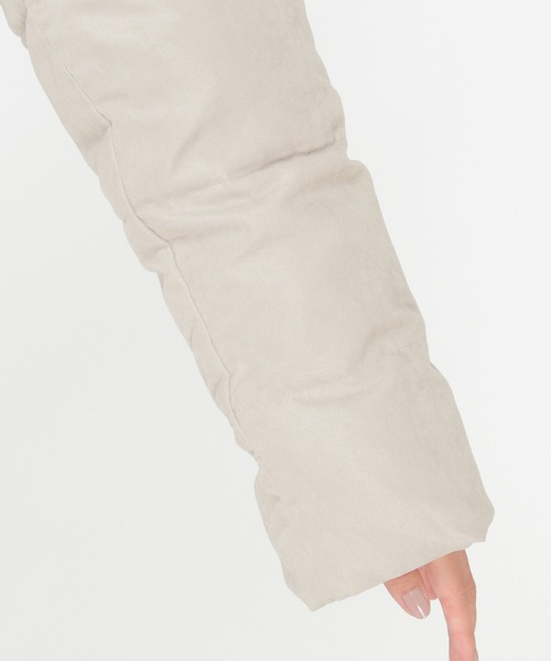 ikka（イッカ）の「細コールボリューム襟ダウンジャケット（ダウンジャケット/コート・レディース・ベージュ/マジェンタ/チャコールグレー・S/L/M）」の14枚目の写真