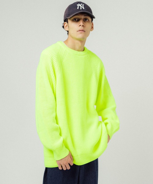 Ressaca（レサーカ）の「オーバーサイズ 片畔 ラグランクルーネックカラーニットセーター（ニット/セーター・メンズ・ブラウン/ブルー/ロイヤルブルー/ライトグリーン/グリーン/イエロー/オレンジ/ブラック/グレー・L/M）」の8枚目の写真