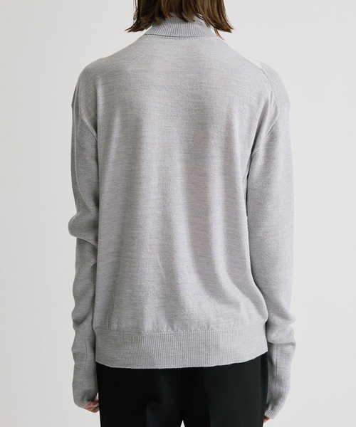 UNITED TOKYO(ユナイテッドトウキョウ)の「アームグローブタートルニット(ニット/セーター・メンズ・ライトグレー/ネイビー/ミント・2/3/1)」の21枚目の写真