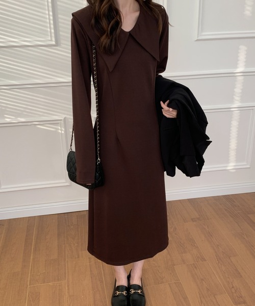 ECLIN（エクラン）の「バックスリットAラインワンピース（ワンピース・レディース・グリーン/ブラウン・S/M/L）」の8枚目の写真