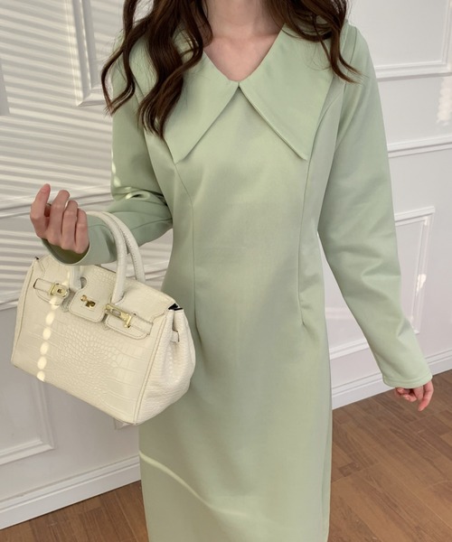 ECLIN（エクラン）の「バックスリットAラインワンピース（ワンピース・レディース・グリーン/ブラウン・S/M/L）」の12枚目の写真