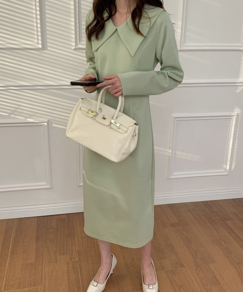 ECLIN（エクラン）の「バックスリットAラインワンピース（ワンピース・レディース・グリーン/ブラウン・S/M/L）」の16枚目の写真