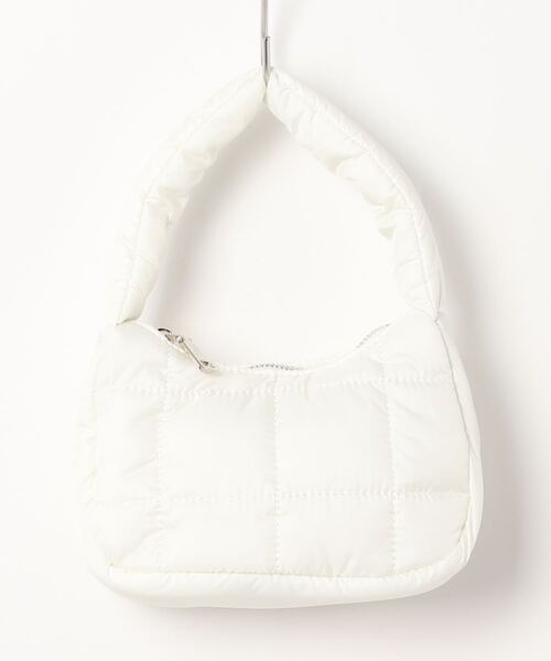 LAC-VERT（ラック・ヴェール）の「キルティングナイロンポーチサイズバッグ（ハンドバッグ・レディース・ブラック/ブルー/ホワイト/ピンク/イエロー・FREE）」の14枚目の写真