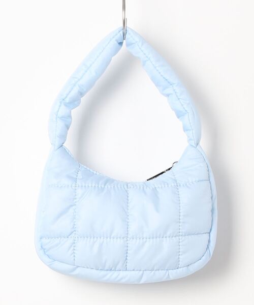 LAC-VERT（ラック・ヴェール）の「キルティングナイロンポーチサイズバッグ（ハンドバッグ・レディース・ブラック/ブルー/ホワイト/ピンク/イエロー・FREE）」の19枚目の写真