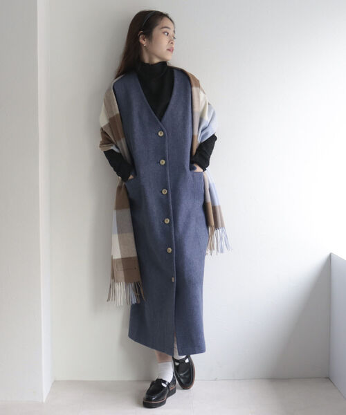 fredy emue（フレディエミュ）の「ニットメルトンジレジャンスカ