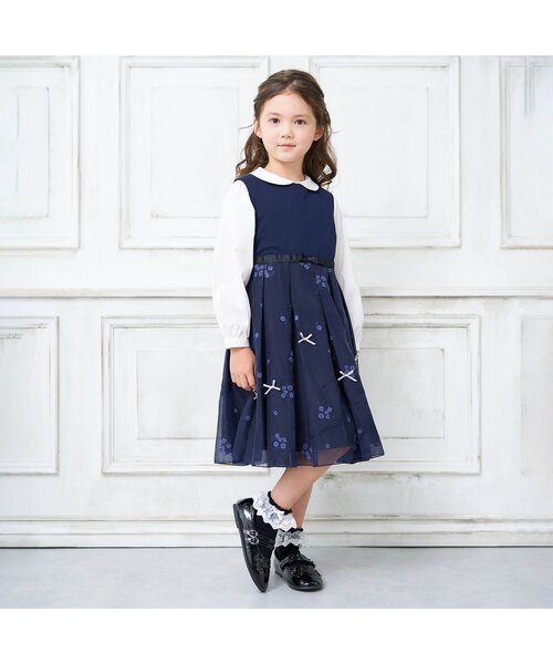 apres les cours（アプレレクール）の「お花モチーフストラップシューズ（パンプス・キッズ・ブラック/オフホワイト・14/19/18/20/16/15 /17）」の3枚目の写真