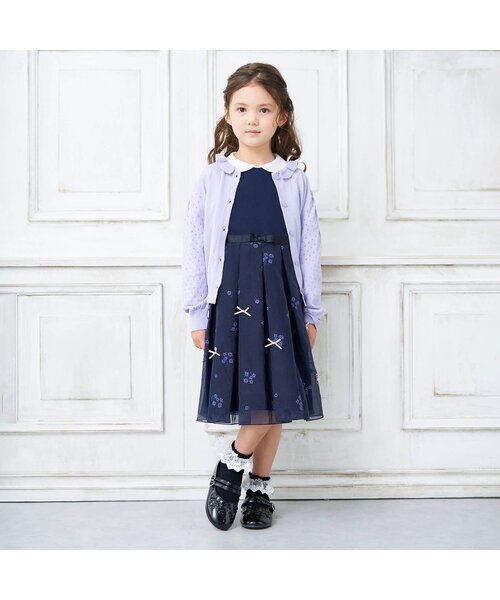 apres les cours（アプレレクール）の「お花モチーフストラップシューズ（パンプス・キッズ・ブラック/オフホワイト・14/19/18/20/16/15 /17）」の4枚目の写真