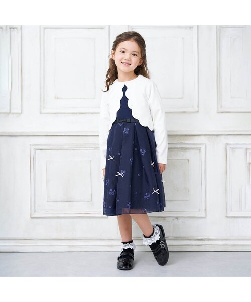 apres les cours（アプレレクール）の「お花モチーフストラップシューズ（パンプス・キッズ・ブラック/オフホワイト・14/19/18/20/16/15 /17）」の5枚目の写真