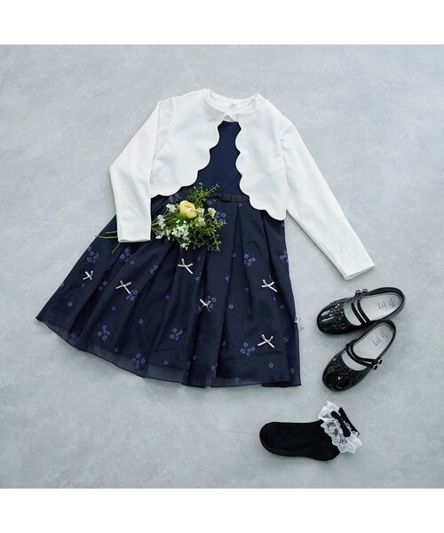 apres les cours（アプレレクール）の「お花モチーフストラップシューズ（パンプス・キッズ・ブラック/オフホワイト・14/19/18/20/16/15 /17）」の9枚目の写真