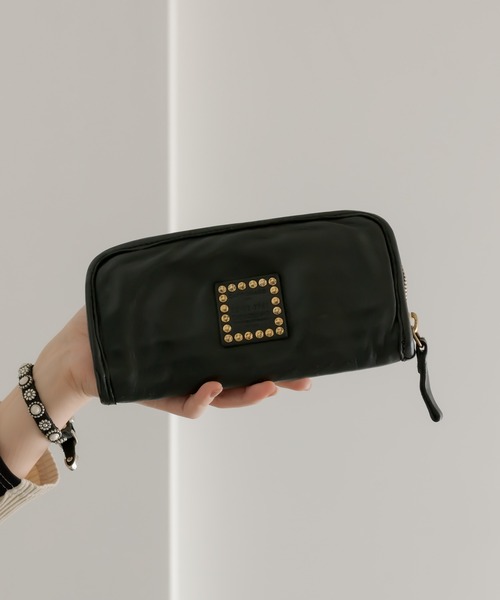 CAMPOMAGGI（カンポマッジ）の「《WEB限定》【CAMPO MAGGI(カンポマッジ)】スタッズ長財布（財布・レディース・ブラック・FREE）」の4枚目の写真