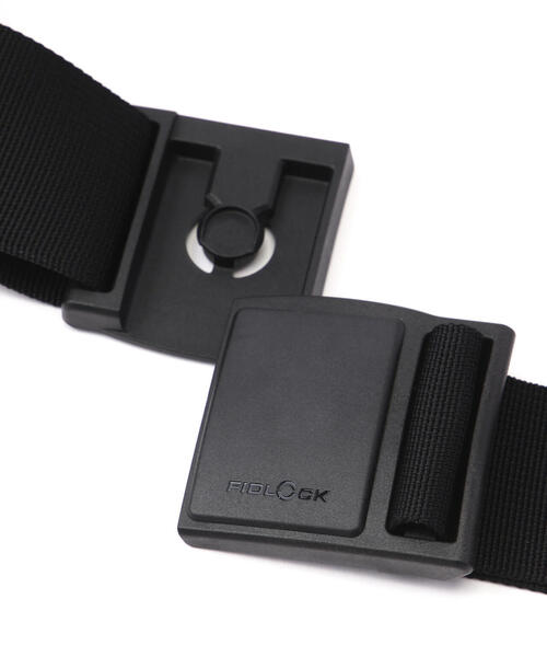 Aer(エアー)の「Aer(エアー)Day Sling 3 BLACK AER-21026 正規商品(ボディバッグ/ウエストポーチ・メンズ・ブラック・F)」の17枚目の写真
