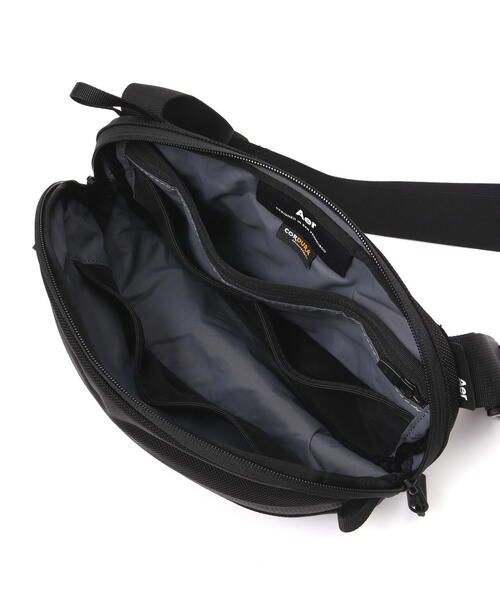 Aer(エアー)の「Aer(エアー)Day Sling 3 BLACK AER-21026 正規商品(ボディバッグ/ウエストポーチ・メンズ・ブラック・F)」の20枚目の写真