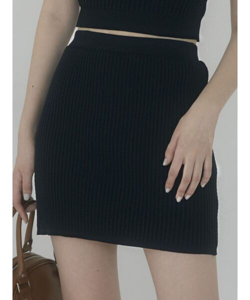 EMODA(エモダ)の「3Dファブリックニットスカート(スカート・レディース・ブラック/ベージュ/ブルー/グリーン・FREE)」の13枚目の写真