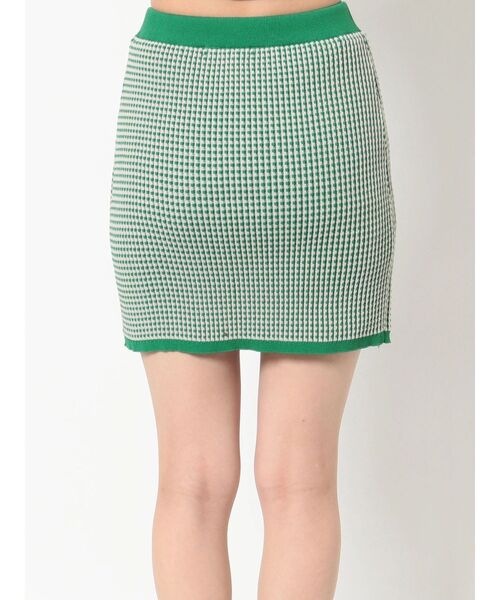 EMODA(エモダ)の「3Dファブリックニットスカート(スカート・レディース・ブラック/ベージュ/ブルー/グリーン・FREE)」の18枚目の写真