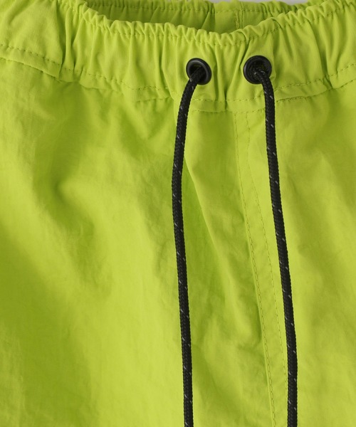 LOWRYS FARM(ローリーズファーム)の「ナイロンショートパンツ 182906(その他パンツ・キッズ・ブルー/ピンク/ブラック/イエロー/レッド/ブルー系その他2・130cm/150cm/110cm/120cm/140cm)」の15枚目の写真
