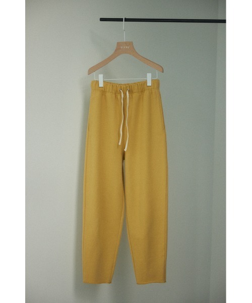 sweat tapered pants（スウェットテーパードパンツ）