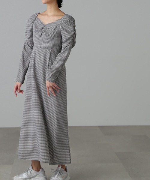FREE'S MART(フリーズマート)の「ギンガムチェック袖シャーリングワンピース(ワンピース・レディース・パープル系その他/ブラック系その他・MEDIUM/SMALL)」の10枚目の写真